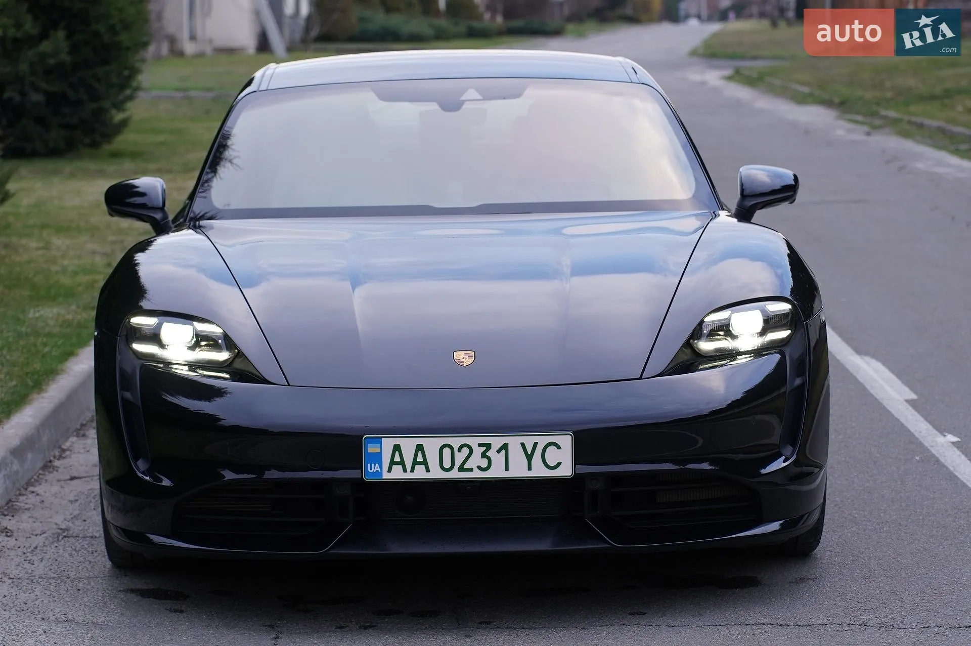 2021 Porsche Taycan - мініатюра 9