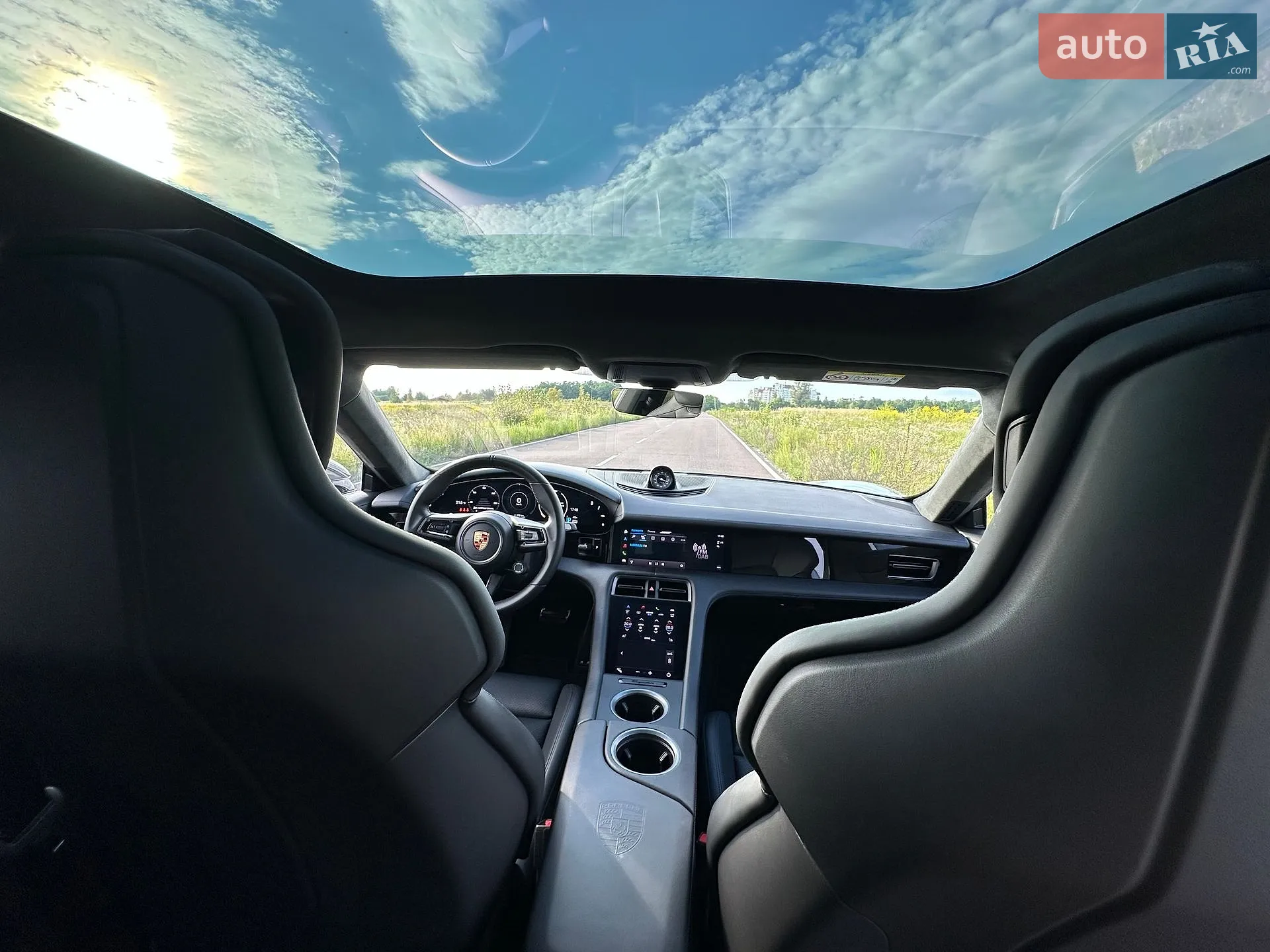 2023 Porsche Taycan - мініатюра 13