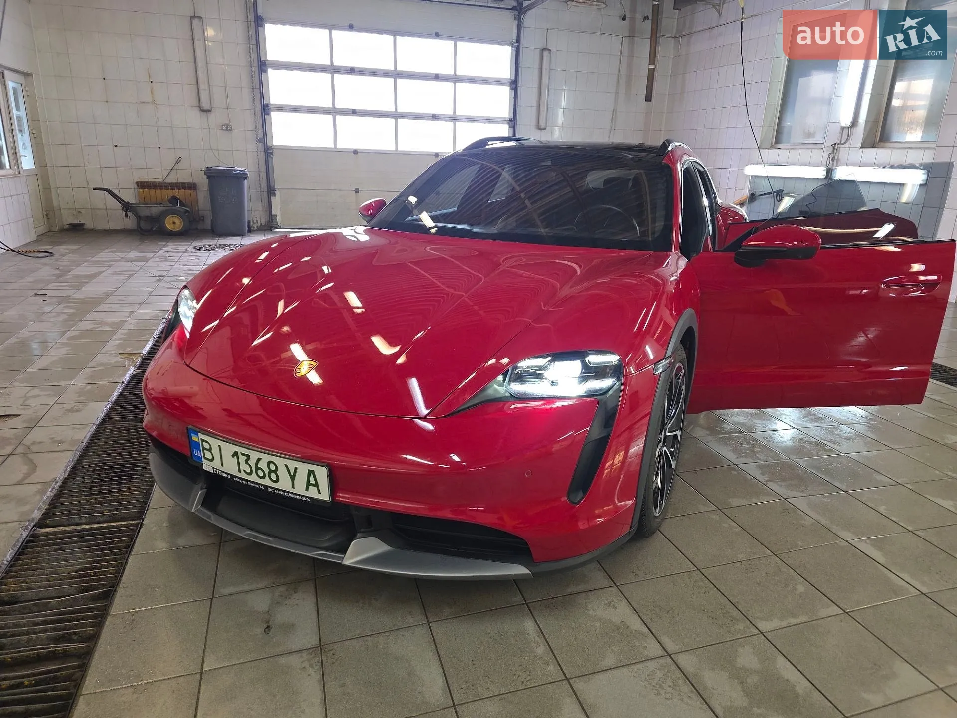 2021 Porsche Taycan - мініатюра 16