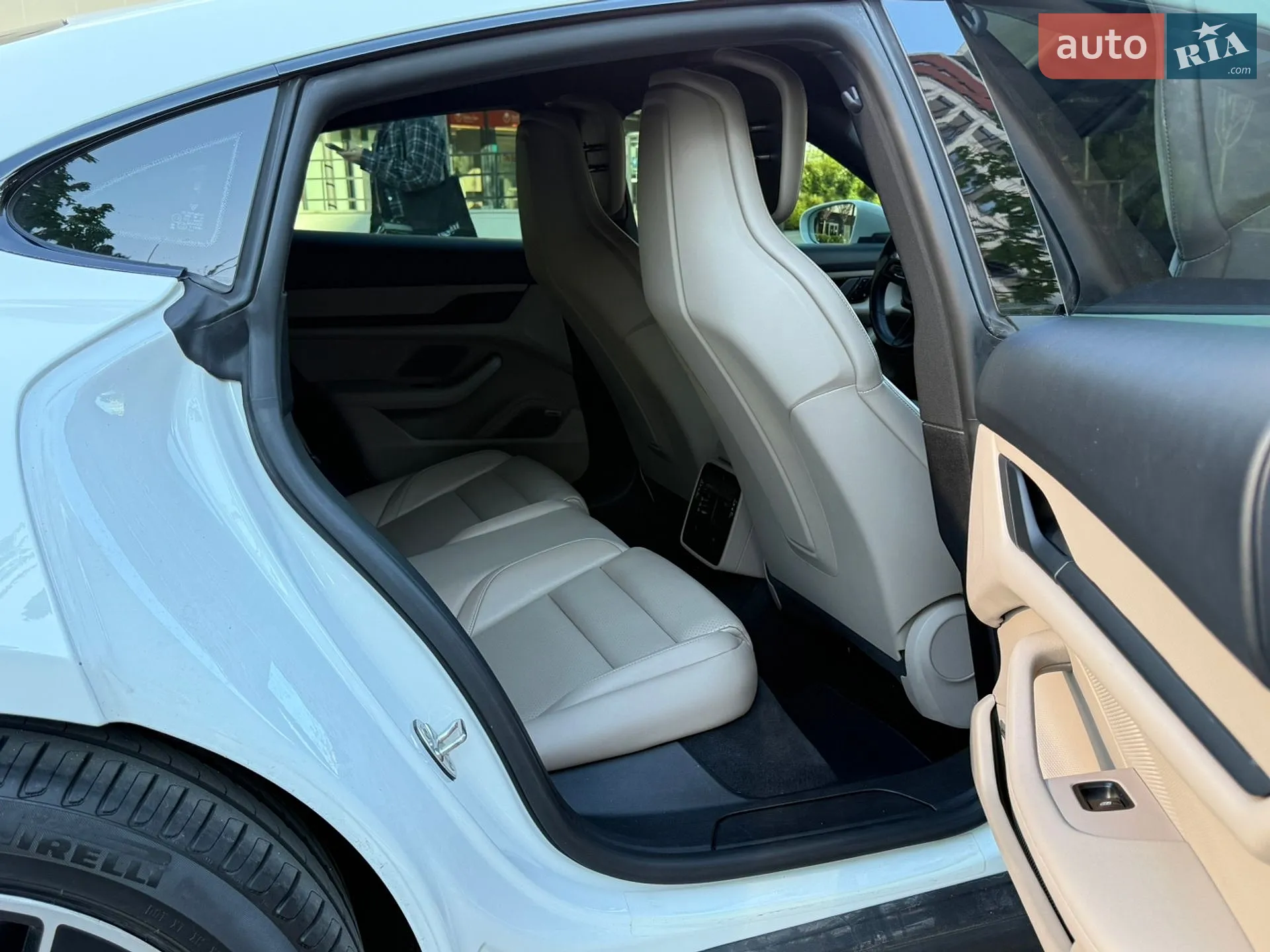 2021 Porsche Taycan - мініатюра 21