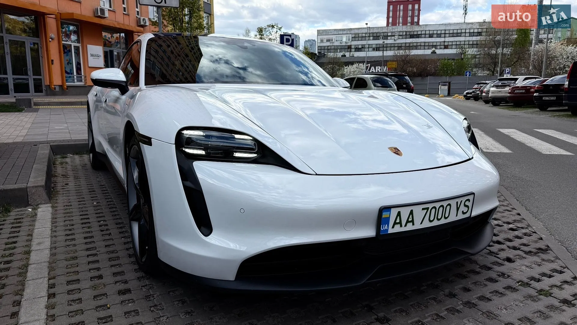 2022 Porsche Taycan - мініатюра 10