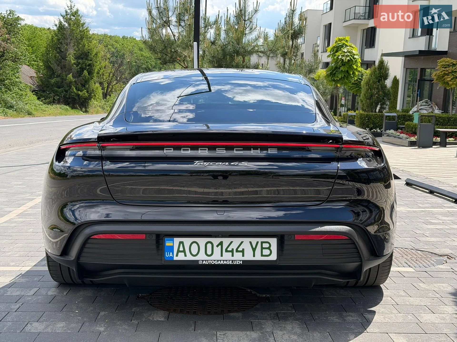 2021 Porsche Taycan - мініатюра 12