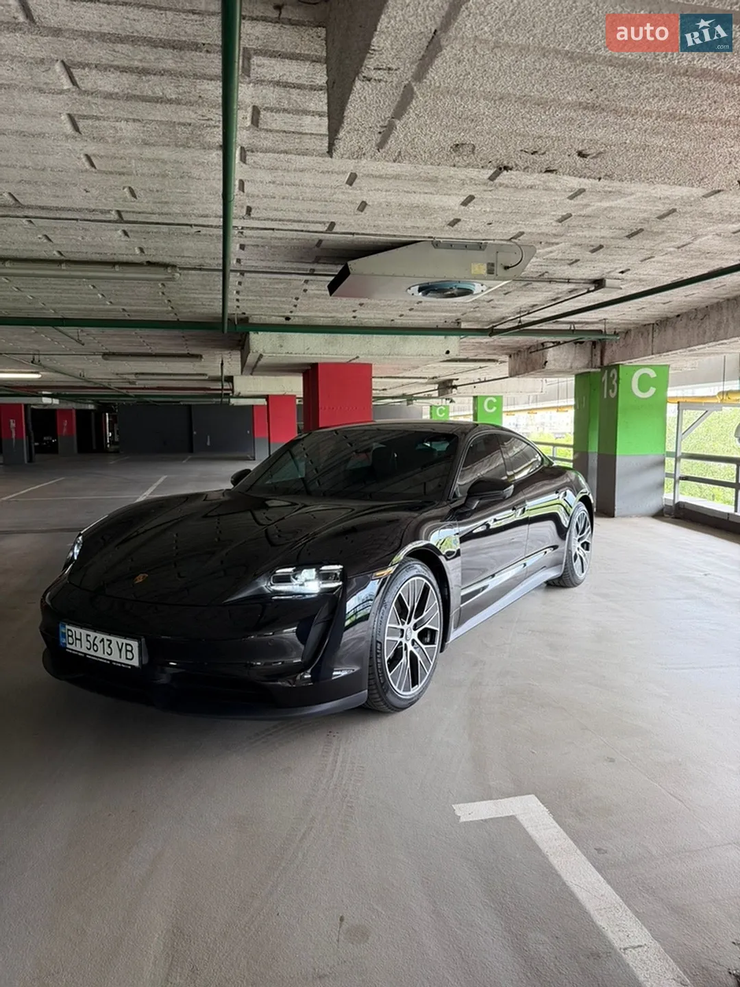2023 Porsche Taycan - фото 1