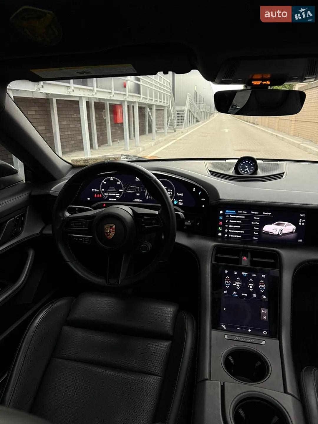 2020 Porsche Taycan - мініатюра 14