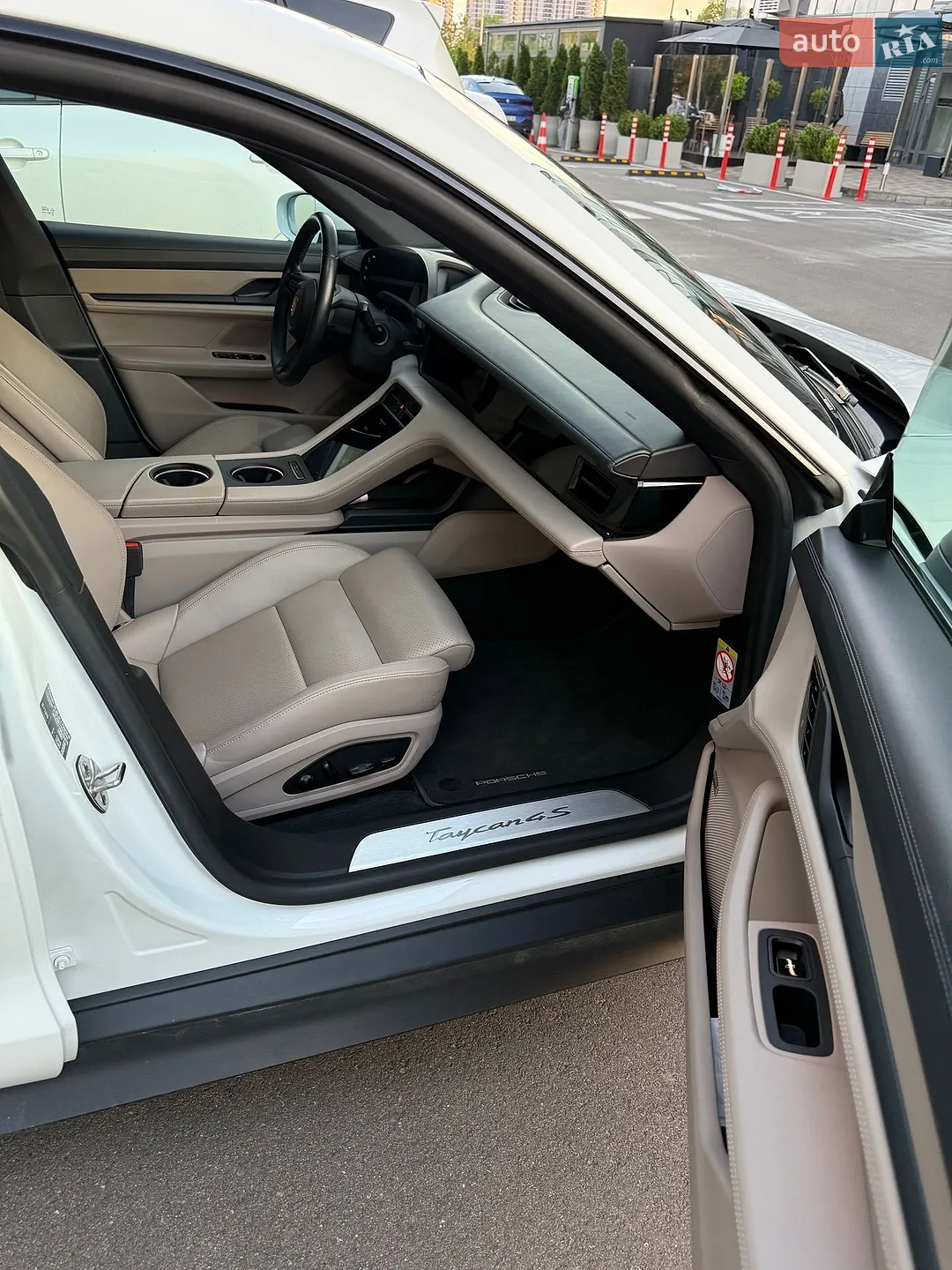 2021 Porsche Taycan - мініатюра 30