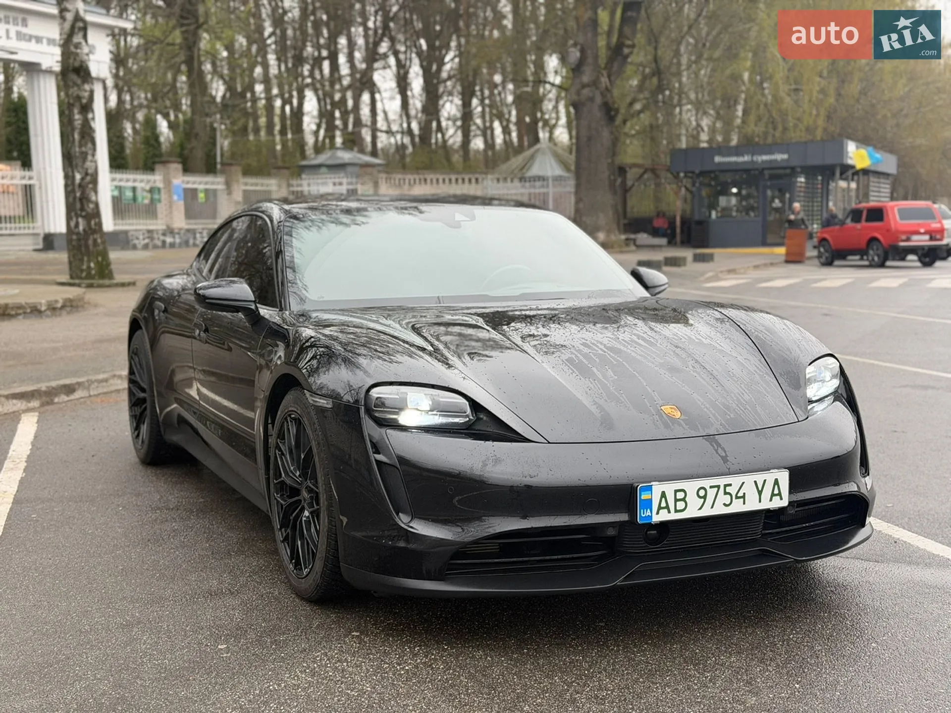 2021 Porsche Taycan - мініатюра 4
