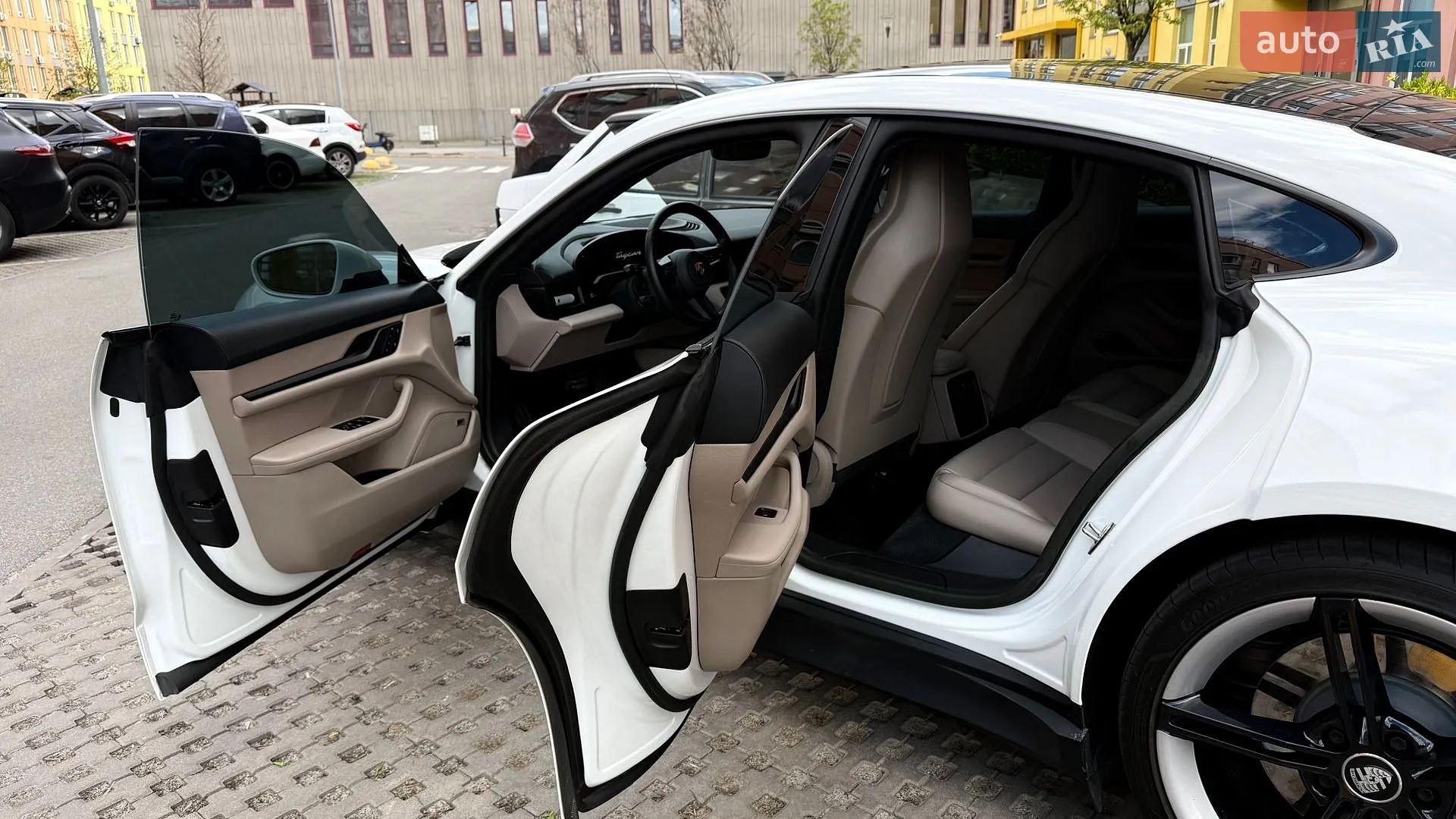 2022 Porsche Taycan - мініатюра 20