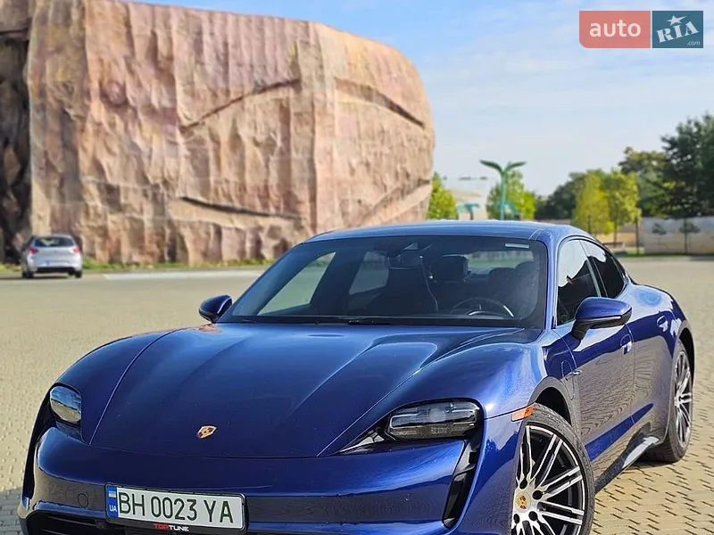Porsche Taycan