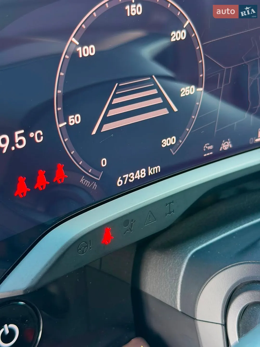 2020 Porsche Taycan - мініатюра 24