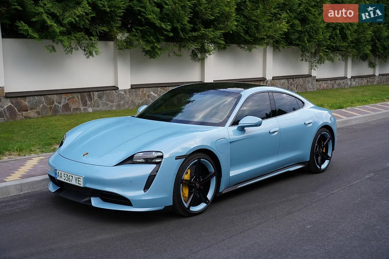 2021 Audi RS e-tron GT - мініатюра 35