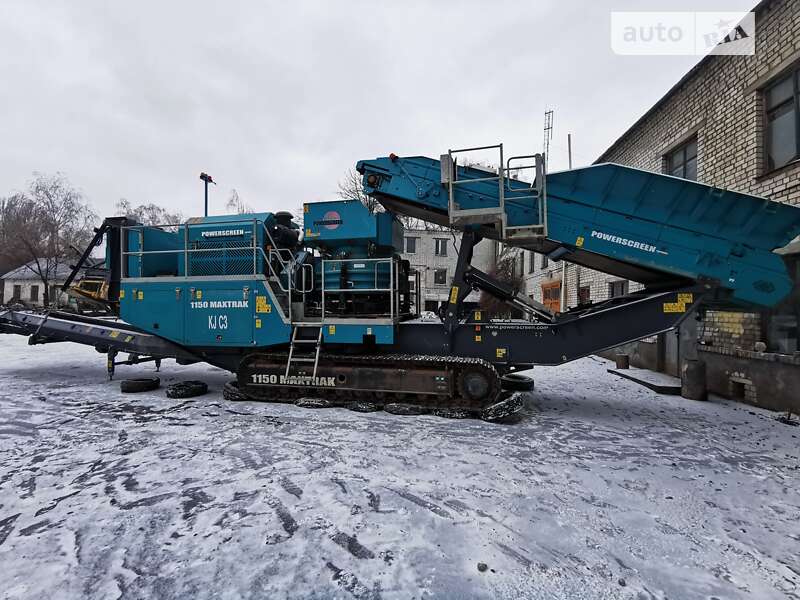 Дробарка (дробильна установка) Powerscreen Maxtrak 2023 в Києві