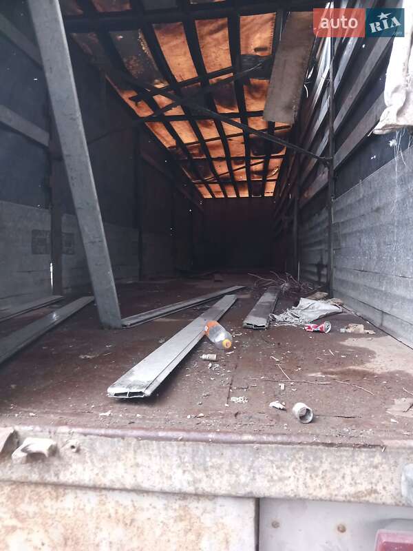 Бортовий напівпричіп Причеп Автоприцеп 1999 в Кривому Розі