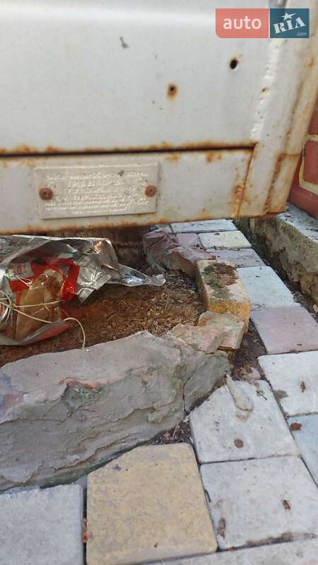 Легковий причіп Причеп Автоприцеп 2006 в Чернівцях фото 3 Легковий причіп Причеп Автоприцеп 2006 в Чернівцях