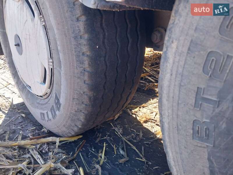 Самосвал полуприцеп Прицеп Зерновоз 1998 в Каневе фото 6 Самосвал полуприцеп Прицеп Зерновоз 1998 в Каневе