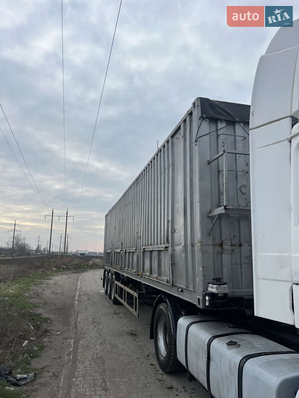 Зерновоз - полуприцеп Прицеп Зерновоз 2010 в Одессе