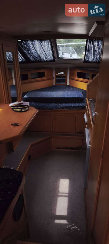 Катер Princess 25 1982 в Новояворівську