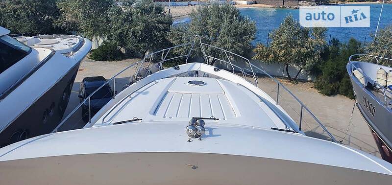 Моторная яхта Princess 67 2008 в Киеве