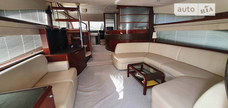 Моторная яхта Princess 67 2008 в Киеве