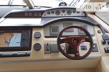 Моторная яхта Princess Flybridge 2009 в 