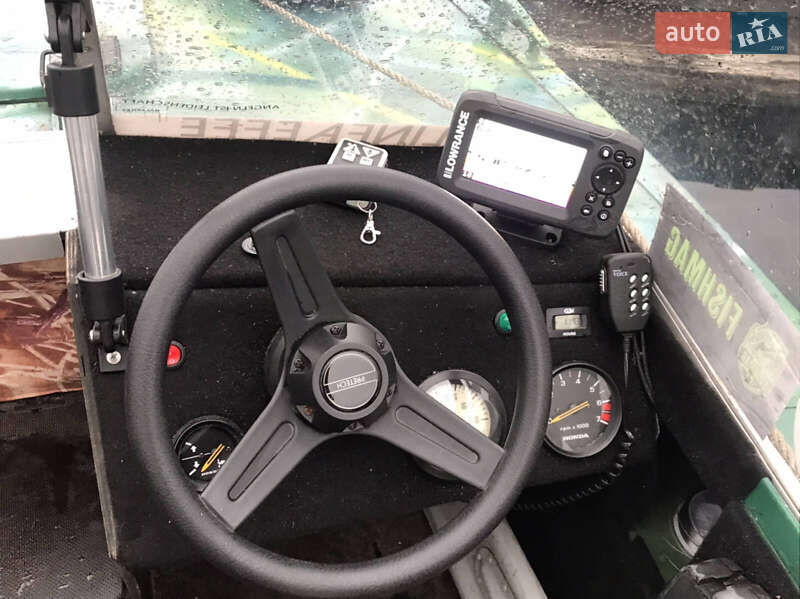 Катер Прогресс 2 1987 в Киеве