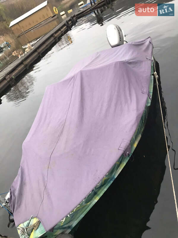 Катер Прогресс 2 1987 в Киеве