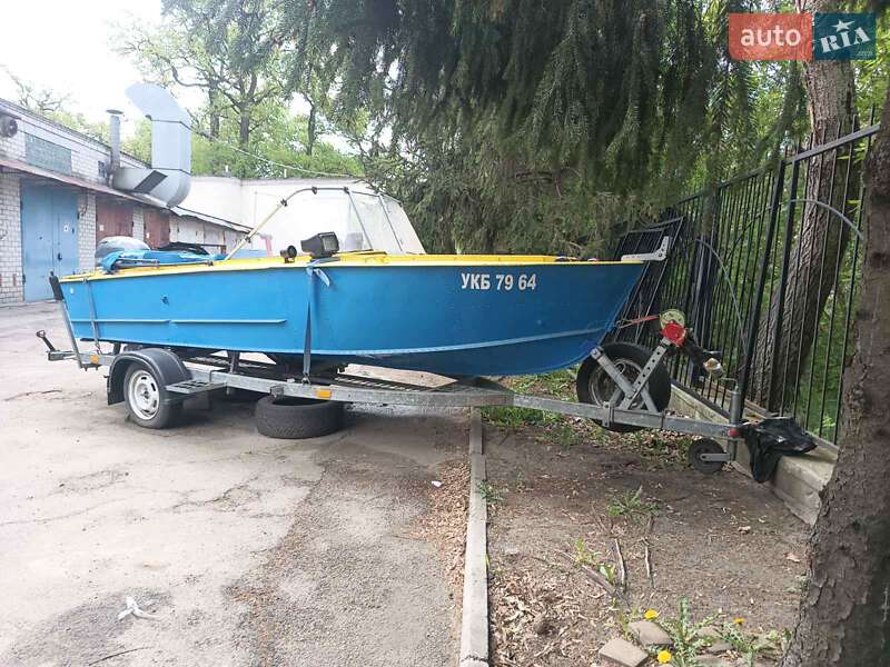 Лодка Прогресс 2 1990 в 