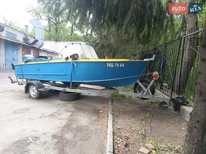 Лодка Прогресс 2 1990 в 