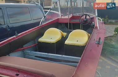 Лодка Прогресс 2 2002 в Хмельницком