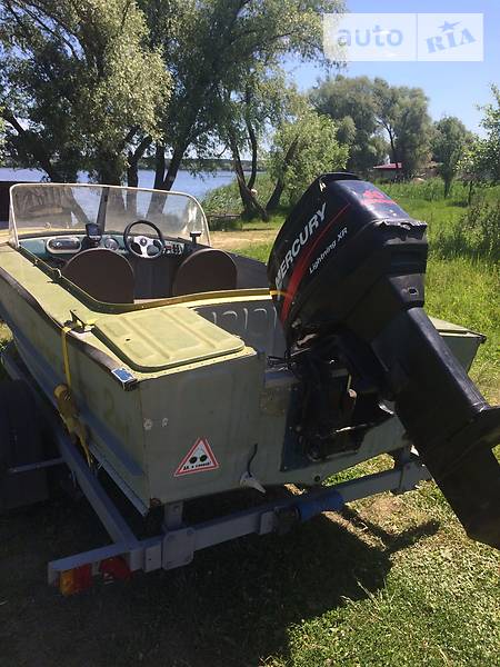 Катер Прогресс 2М 1986 в Харкові