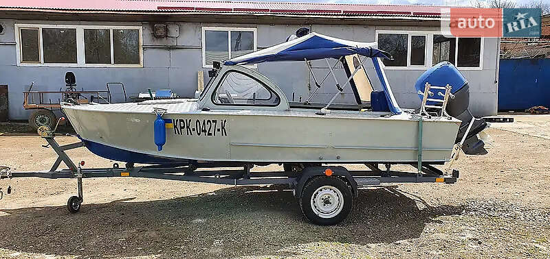 Катер Прогресс 2М 1979 в Полтаве