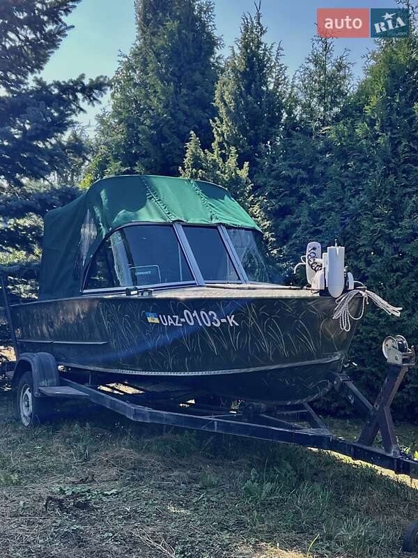 Човен Прогресс 2М 1977 в Івано-Франківську