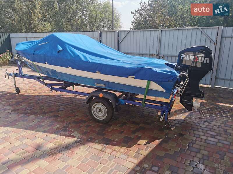 Катер Прогресс 2М 1979 в Полтаві