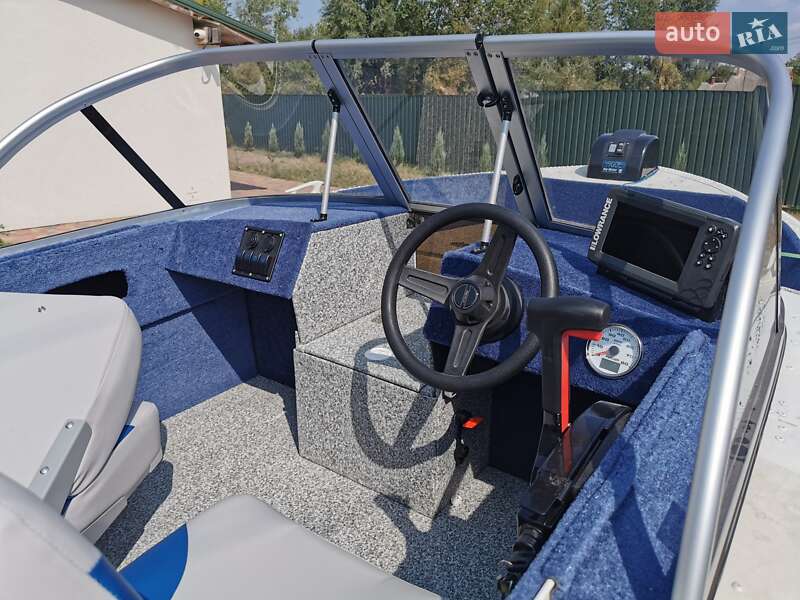 Катер Прогресс 2М 1979 в Полтаві