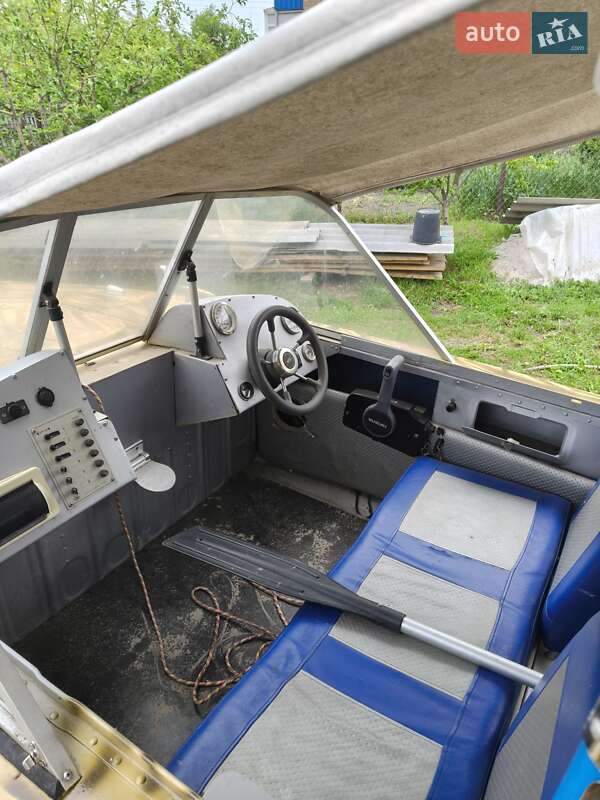 Човен Прогресс 2М 1985 в Кобеляках