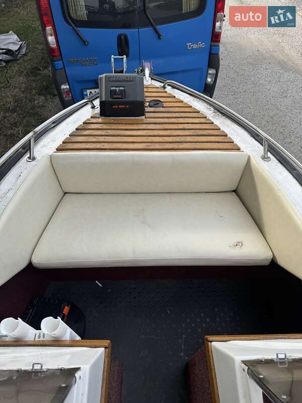 Катер Прогресс 4 1999 в Василькове фото 11 Катер Прогресс 4 1999 в Василькове