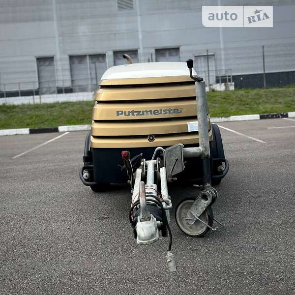 Бетононасос Putzmeister M740 2011 в Киеве