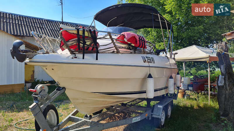Катер Quicksilver Activ 510 Cabin 2013 в Киеве