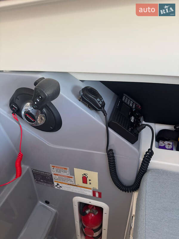 Катер Quicksilver Activ 2013 в Києві фото 23 Катер Quicksilver Activ 2013 в Києві