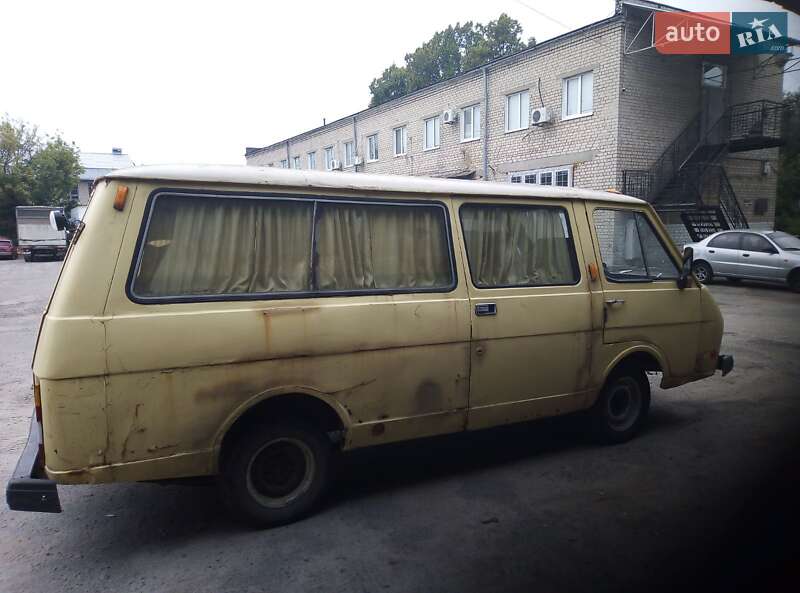 Минивэн РАФ 2203 1988 в Днепре