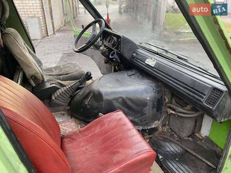 Микроавтобус РАФ 2203 1993 в Кременчуге фото 18 Микроавтобус РАФ 2203 1993 в Кременчуге