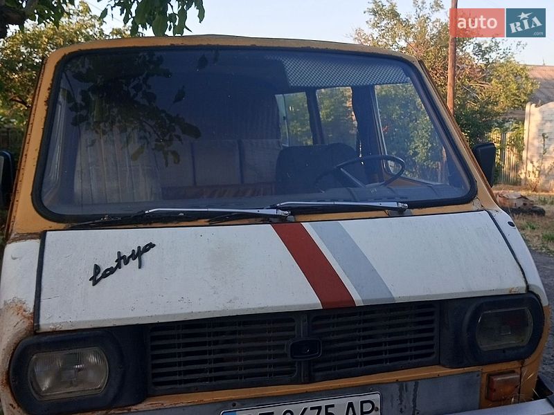 Мінівен РАФ 2203 1984 в Миколаєві