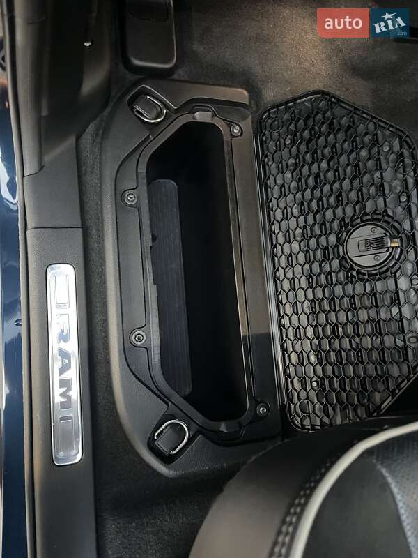 Пикап Ram 1500 2020 в Киеве