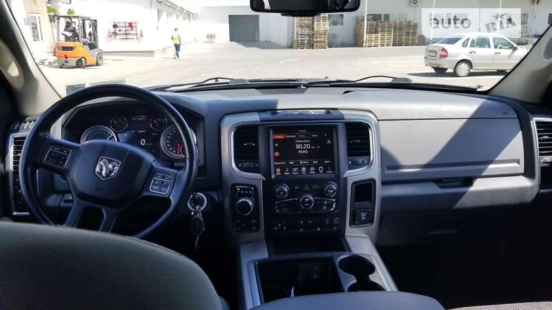 Пикап Ram 1500 2015 в Одессе