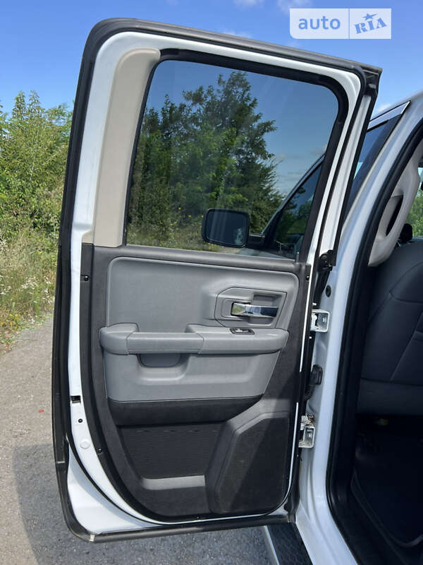 Пикап Ram 1500 2013 в Тернополе