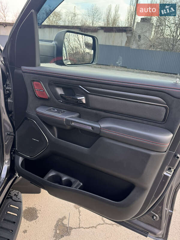 Пикап Ram 1500 2023 в Каменец-Подольском