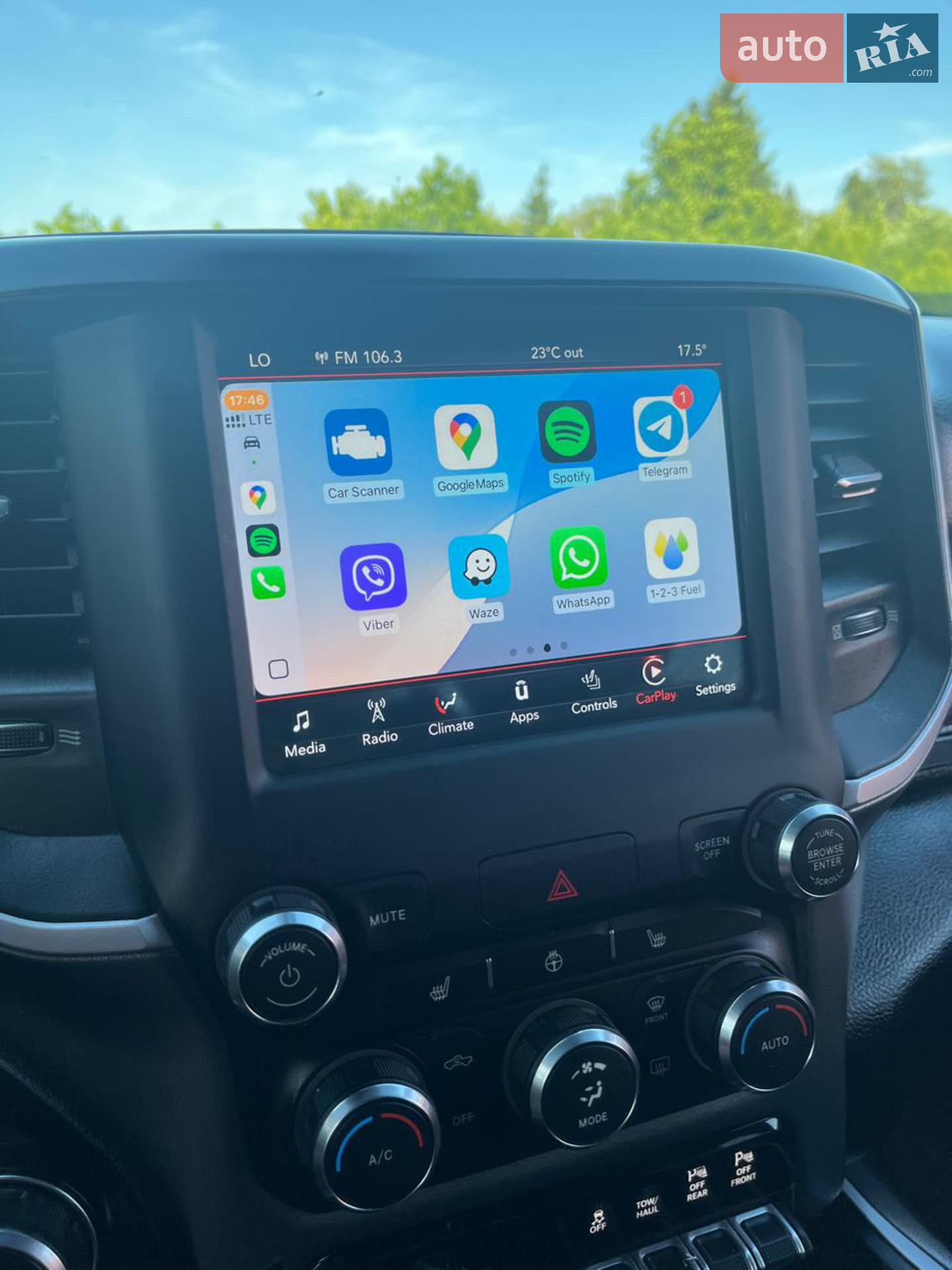 2019 RAM 1500 - мініатюра 24