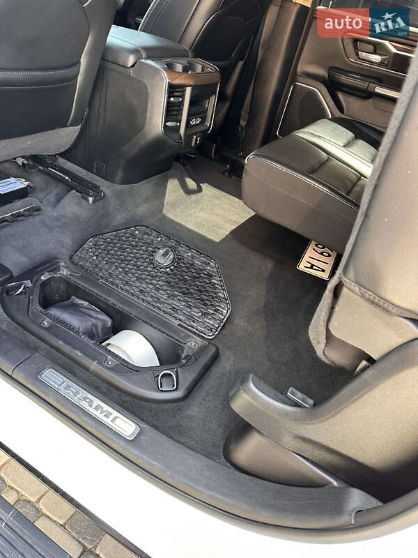 Пикап Ram 1500 2021 в Радомышле