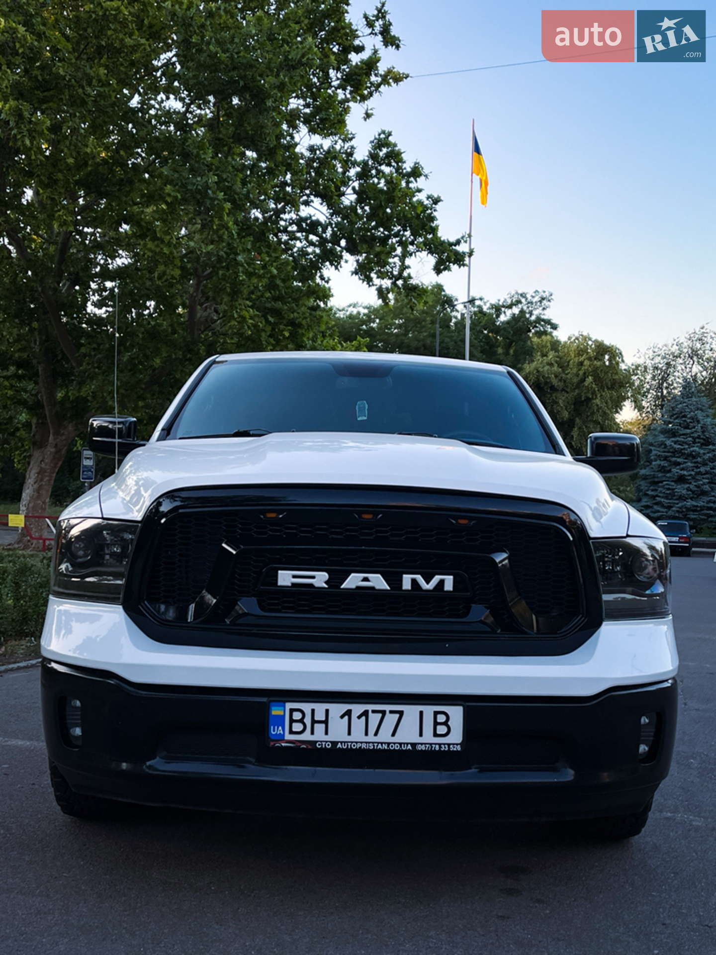2016 RAM 1500 - фото 1
