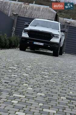Пикап Ram 1500 2021 в Радомышле