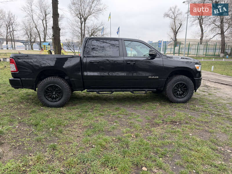 Пикап Ram 1500 2022 в Киеве
